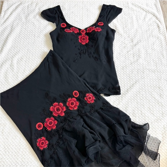 Sue Wong Dresses & Skirts - VTG Sue Wong Silk Beaded Embroidered Skirt Top 6 Black Whimsigoth Coquette Dress